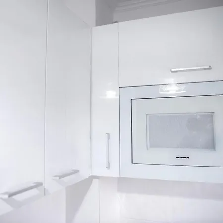 Oscar アパート サターン